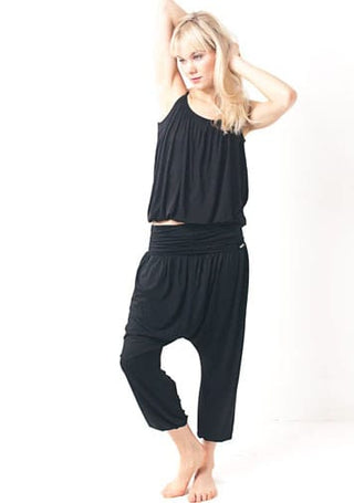 Comfort Flow Loose Black Yoga Outfit - Harem, Support