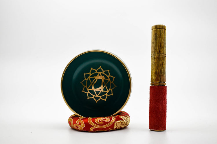 Heart Chakra Singing Bowl With Beater - Anahata