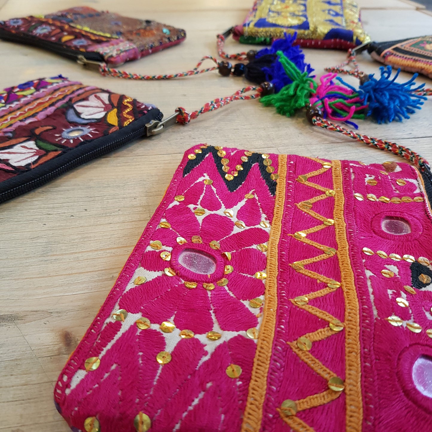 Women's Cotton Patchworks Large Embroidered Wallets With Pockets