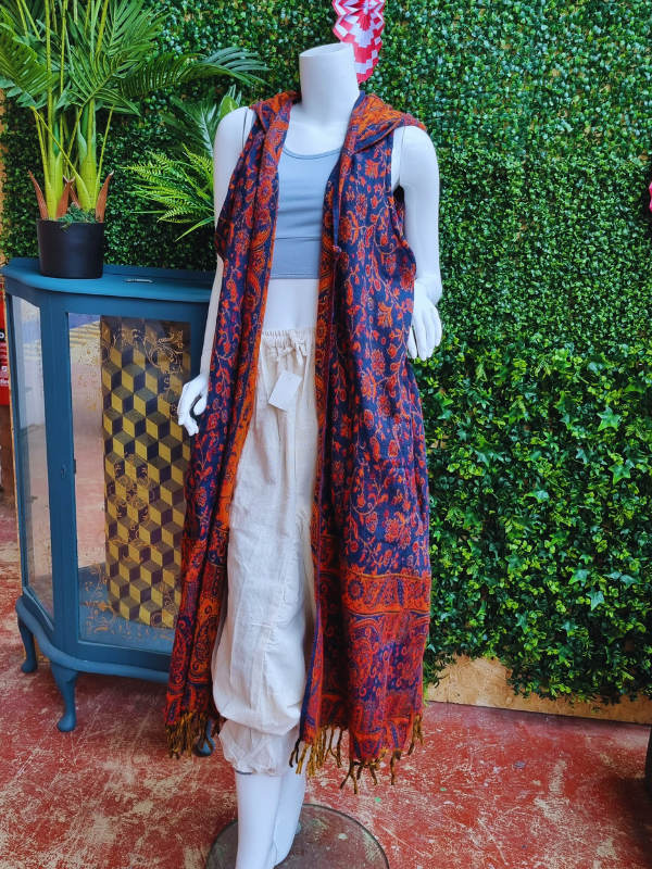 Womens Sleeveless Cardigan With Hood - Paisley Navy/Orange