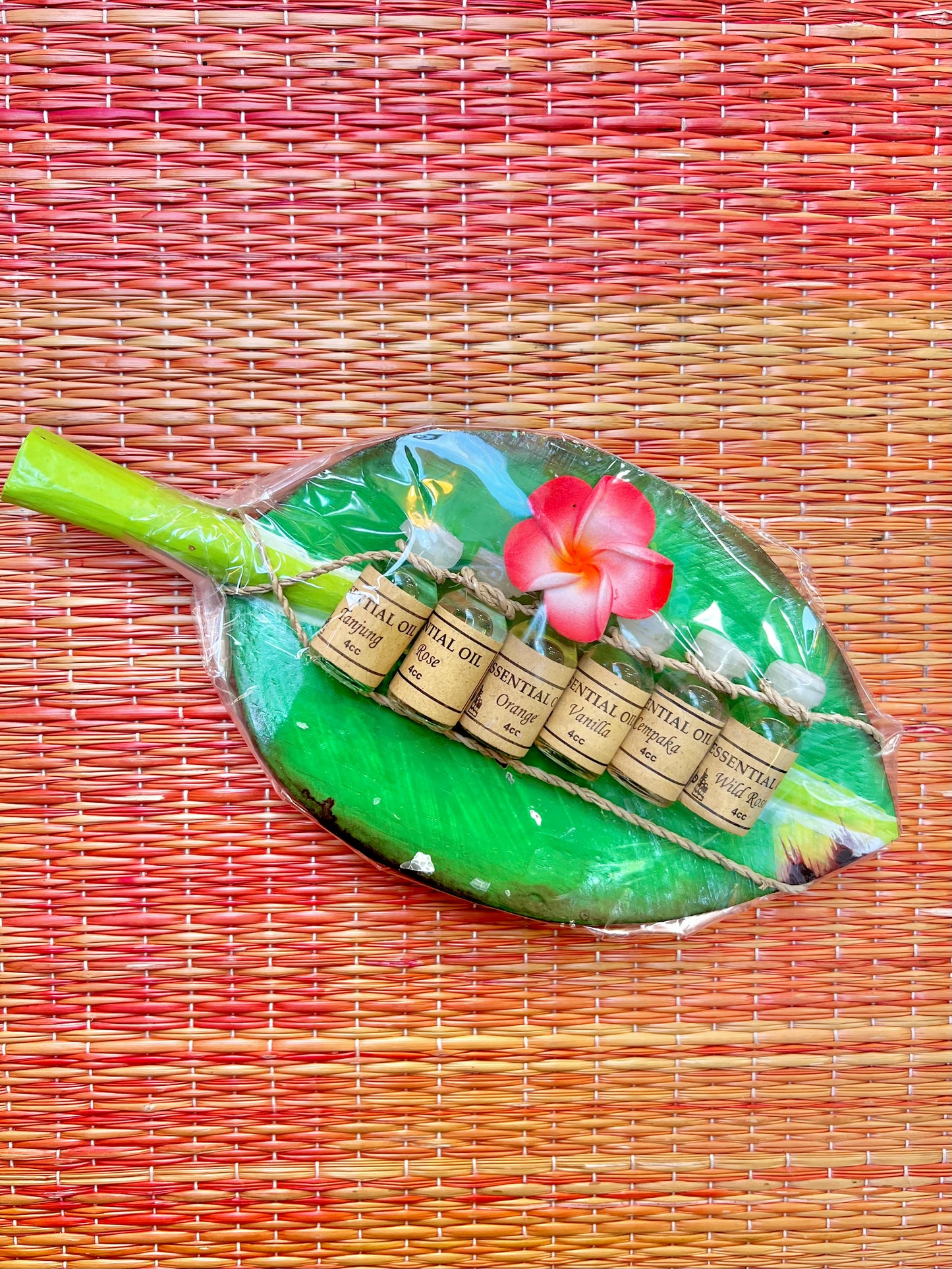 Fragrance Oil Set of 6 on Banana Leaf Wooden Tray